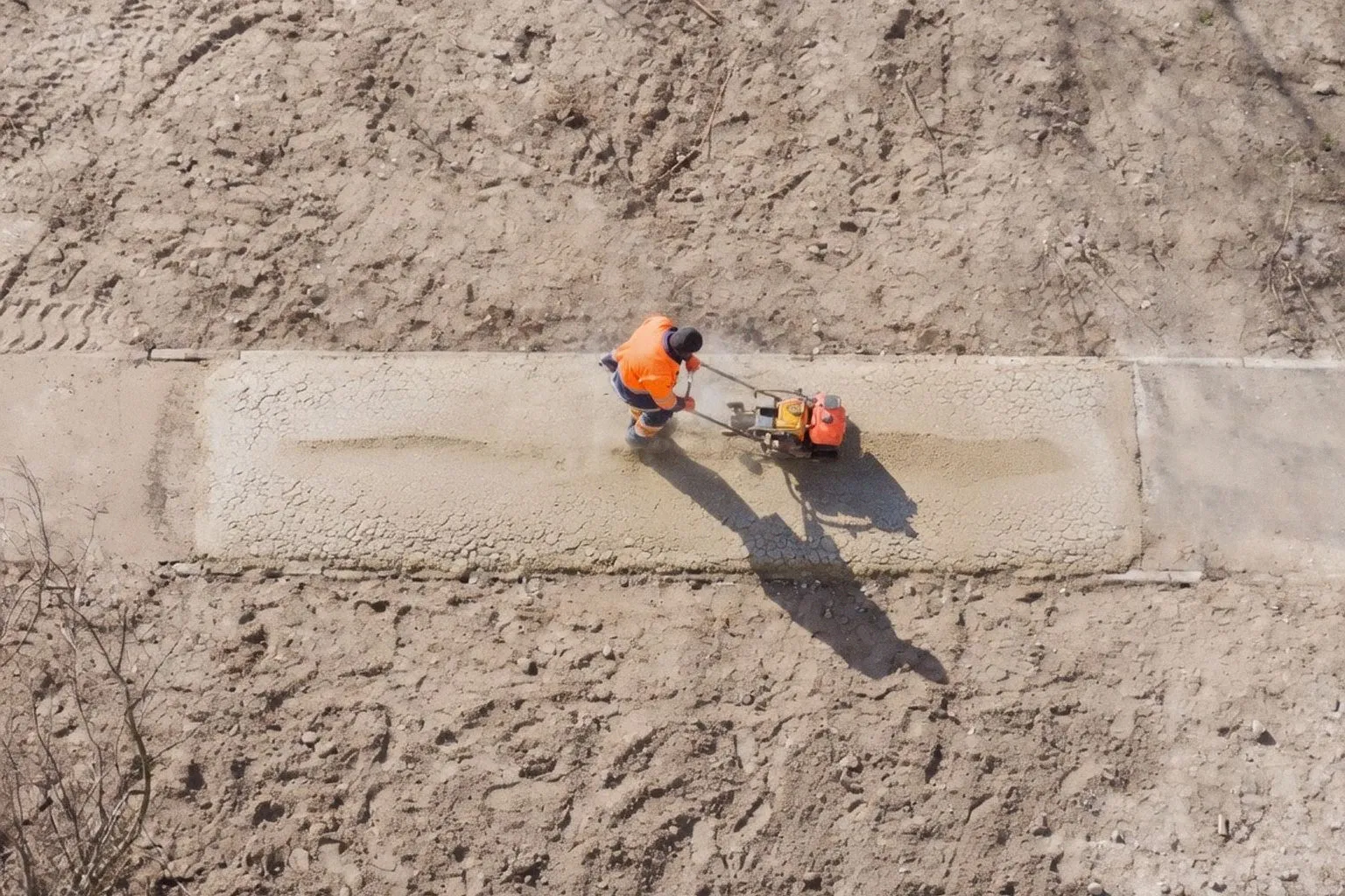 Biocimentation : stabiliser les sols grâce aux micro-organismes