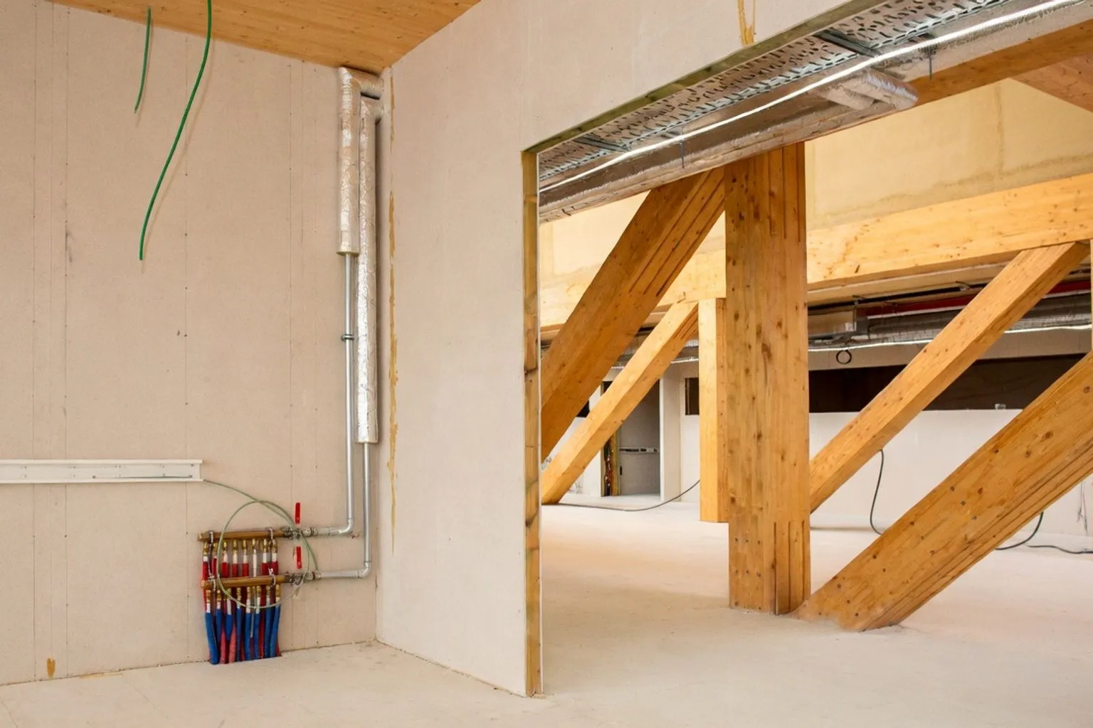 Extension de l'Athénée des Pagodes : le bois et le Fermacell à l'épreuve du chantier