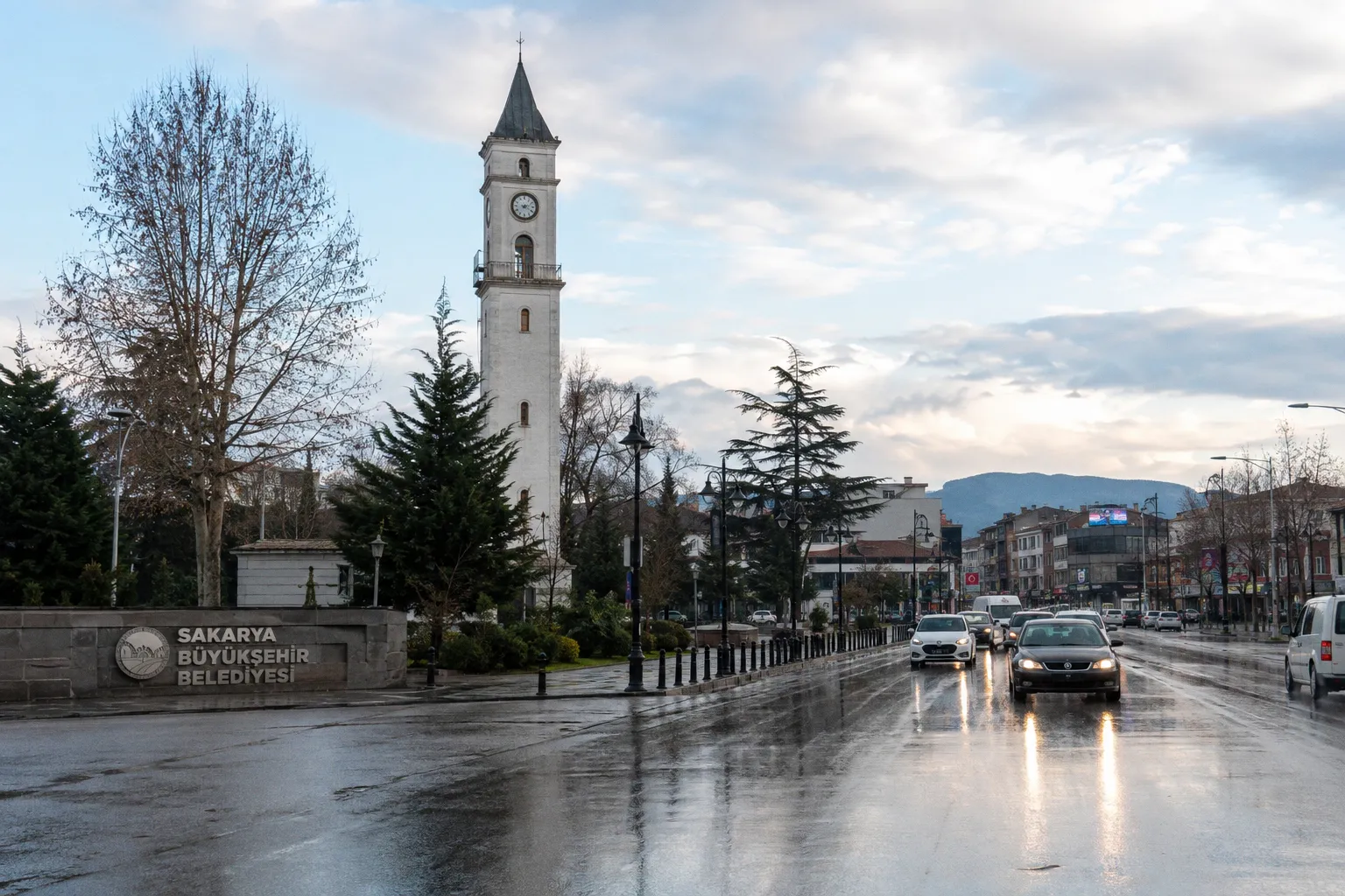 Location de voiture à Adapazarı (Turquie) : guide pratique et tarifs